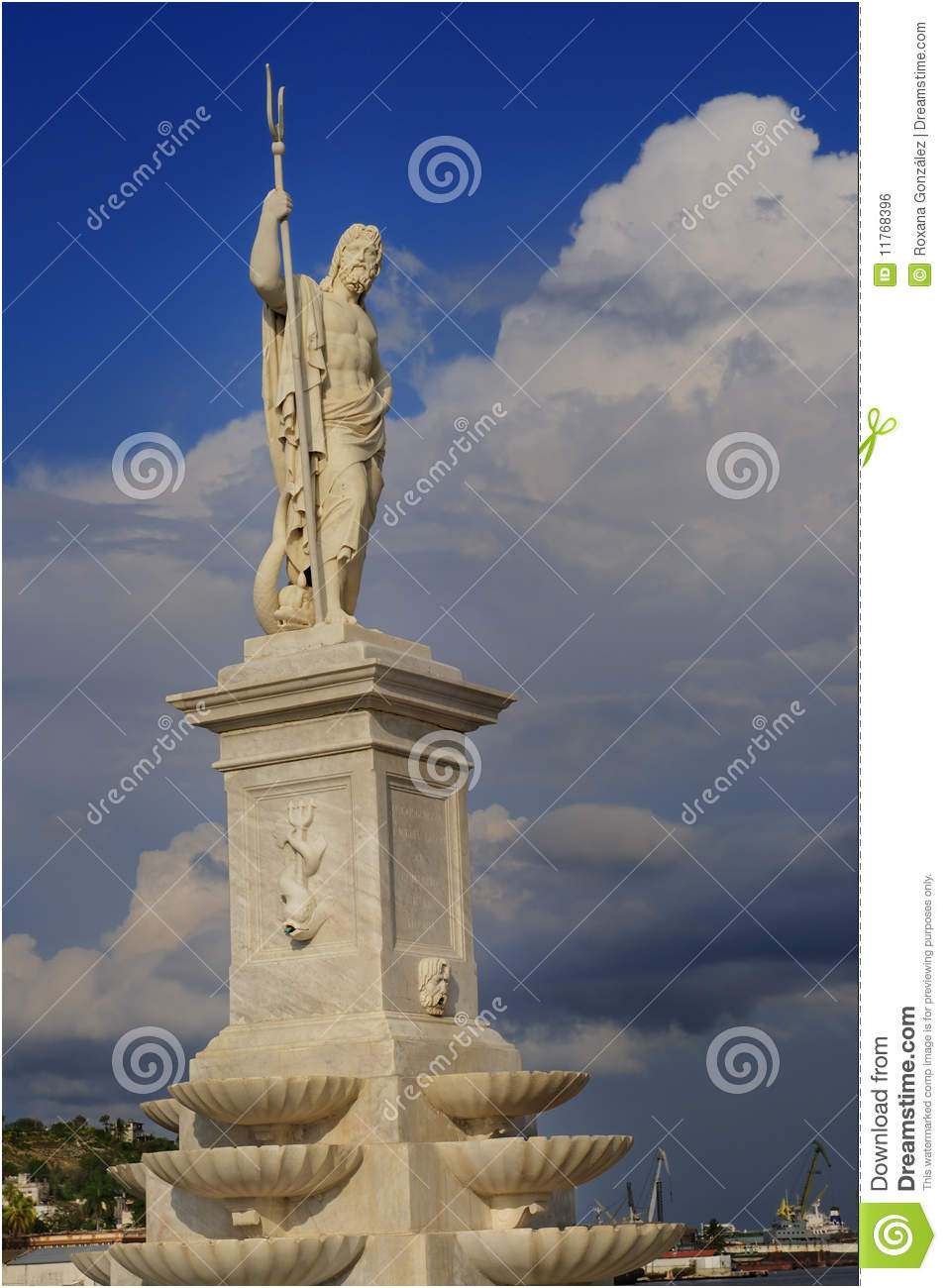 image libre de droits statue d un u grec poseidon au partiment de la havane image